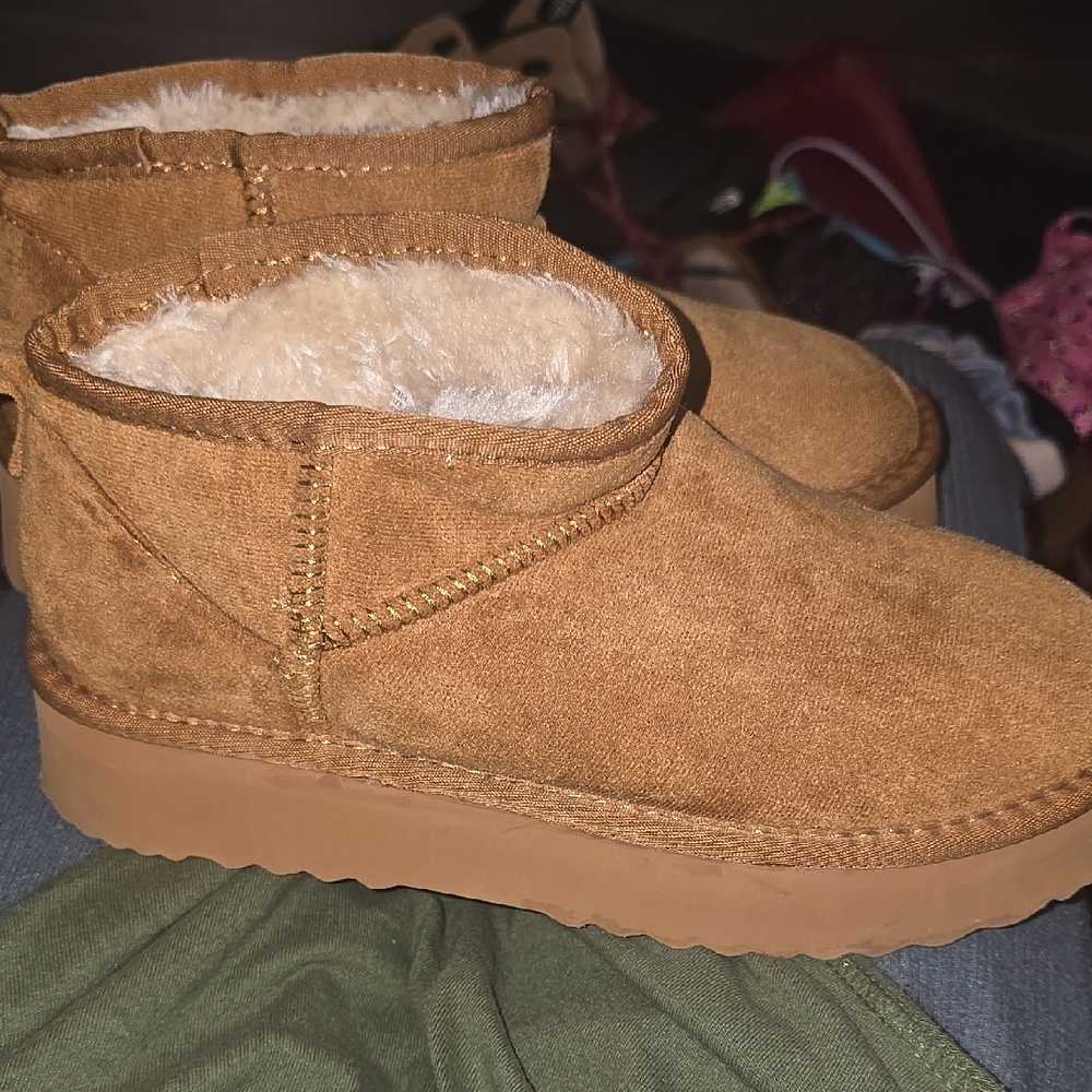 Matisse Tan Suede-Look Faux Shearling Ankle Booties